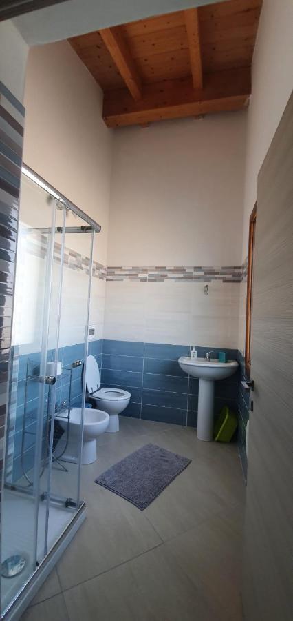 Villa Piscinas Eksteriør billede