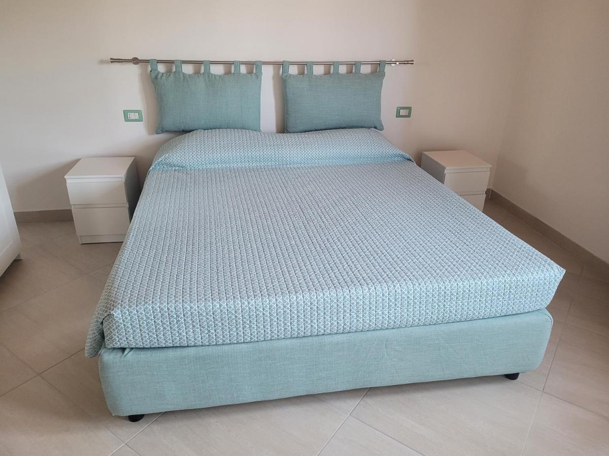 Villa Piscinas Eksteriør billede